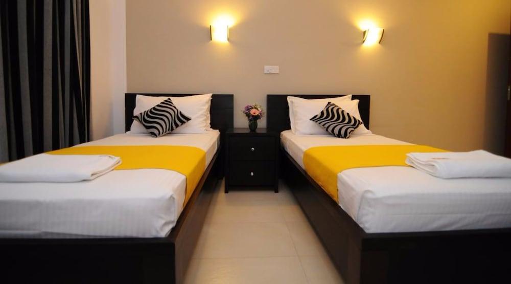Hotel Shanelo Negombo Zewnętrze zdjęcie