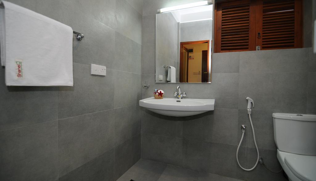 Hotel Shanelo Negombo Zewnętrze zdjęcie
